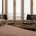 Hi Canovas Hotel *