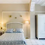 Hi Canovas Hotel