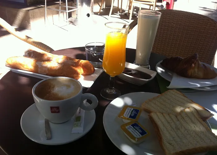 Hi Canovas Hotel